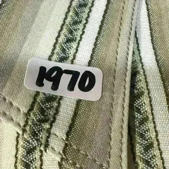 Lot Of 2 Tommy Bahama Mens Long Sleeve Tencel Shirt Striped Button Preppy READ - Picture 16 of 16